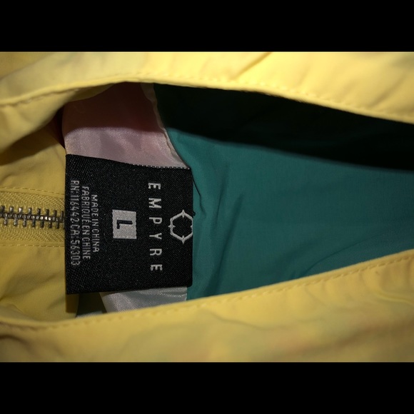 Pullover - Picture 2 of 2